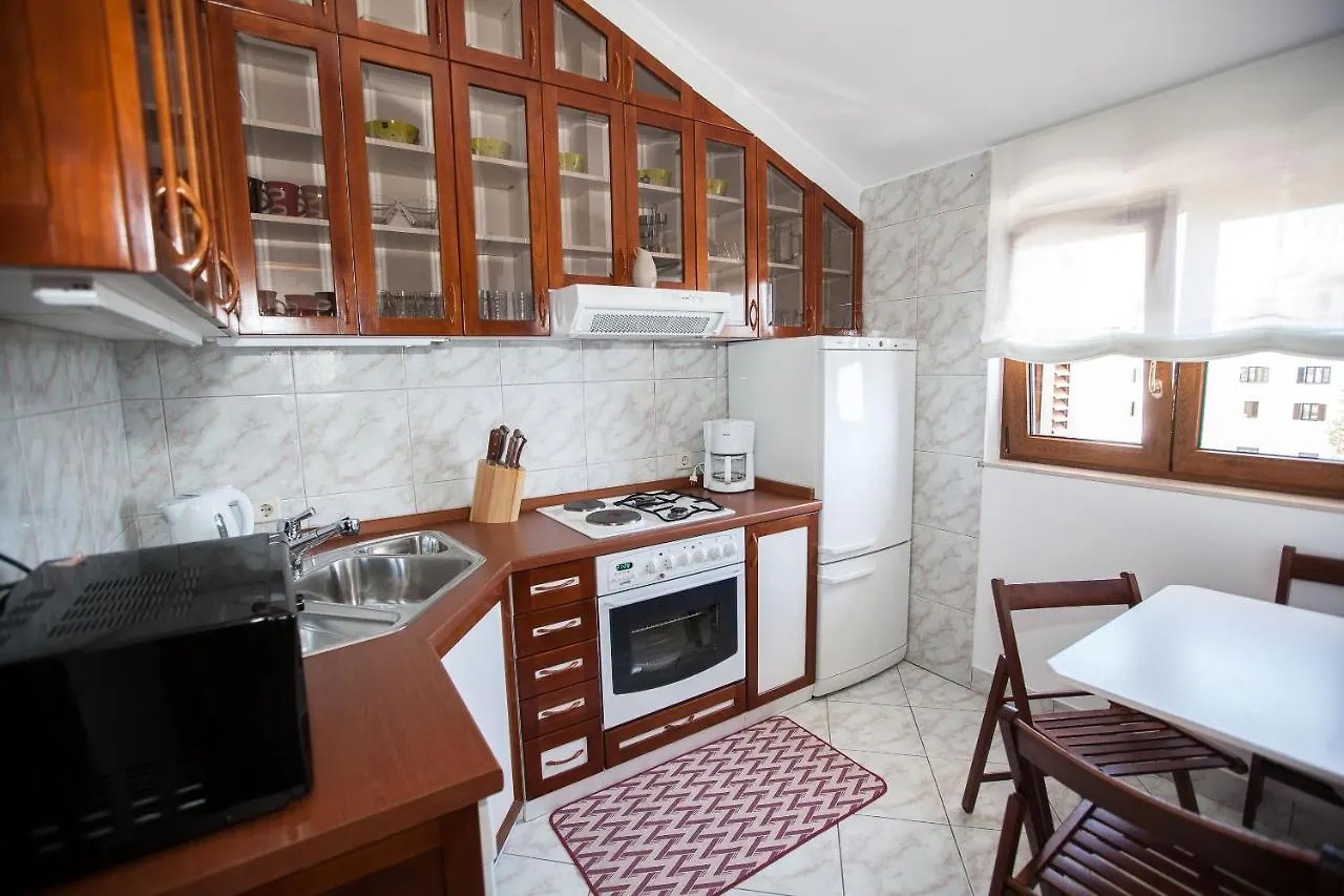 Apartments Villa Castello Crikvenica 0*,  Kroatien