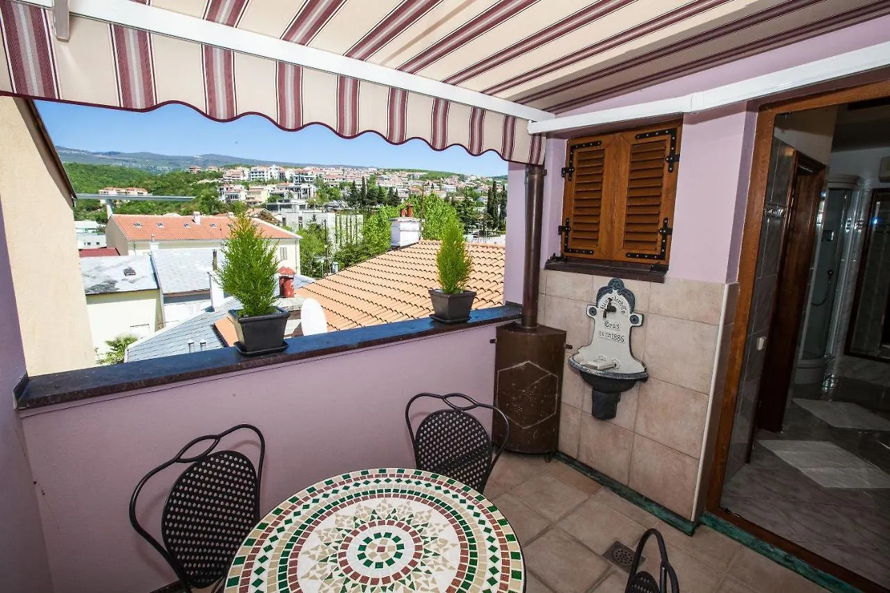 Apartments Villa Castello Crikvenica