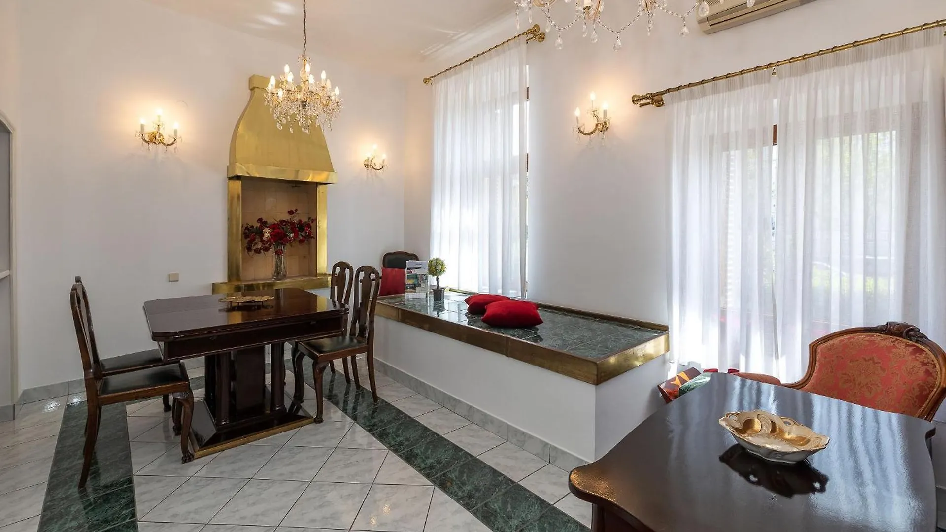 Apartments Villa Castello Crikvenica