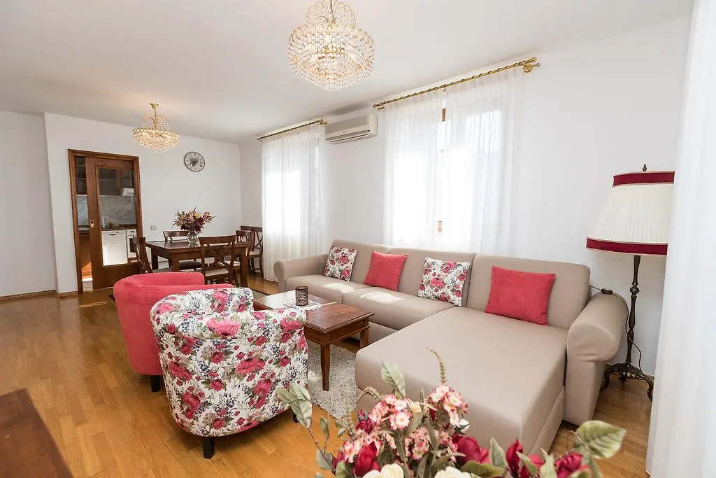 Apartments Villa Castello Crikvenica